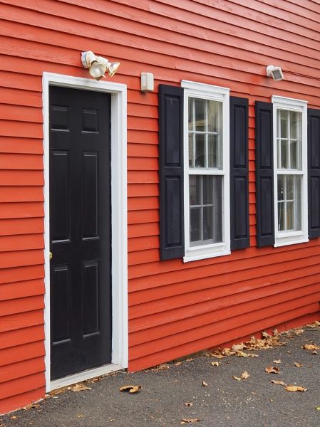 Cost of Red Vinyl Siding Installation in Bellevue